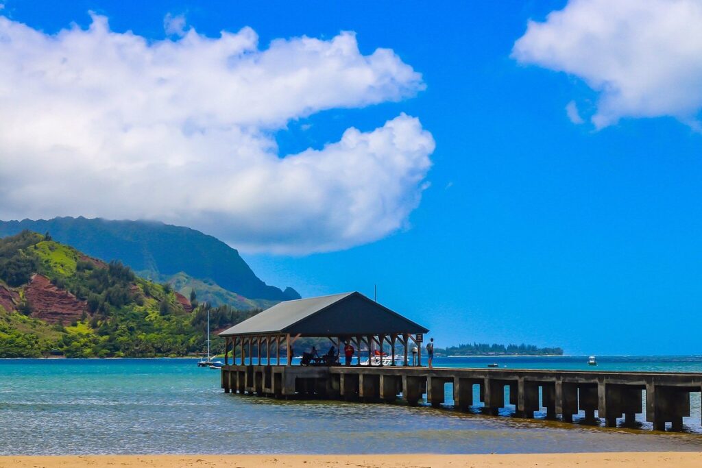 Hanalei Bay, best things to do and see in kauai