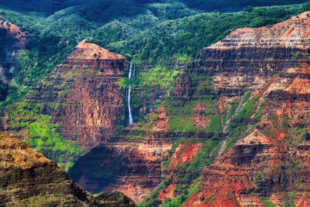 Things to see and do in kauai - waimea canyon